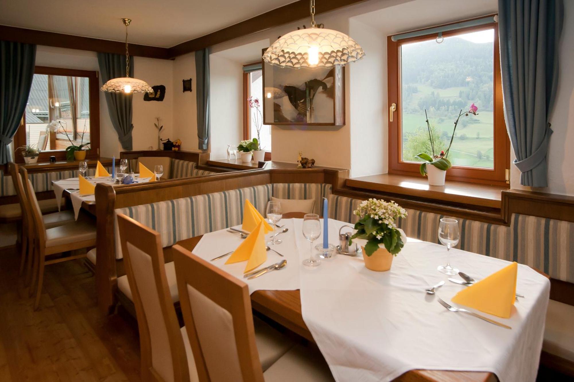 Sportbauernhof - Gasthaus Hochalmblick Krems in Kaernten Екстер'єр фото
