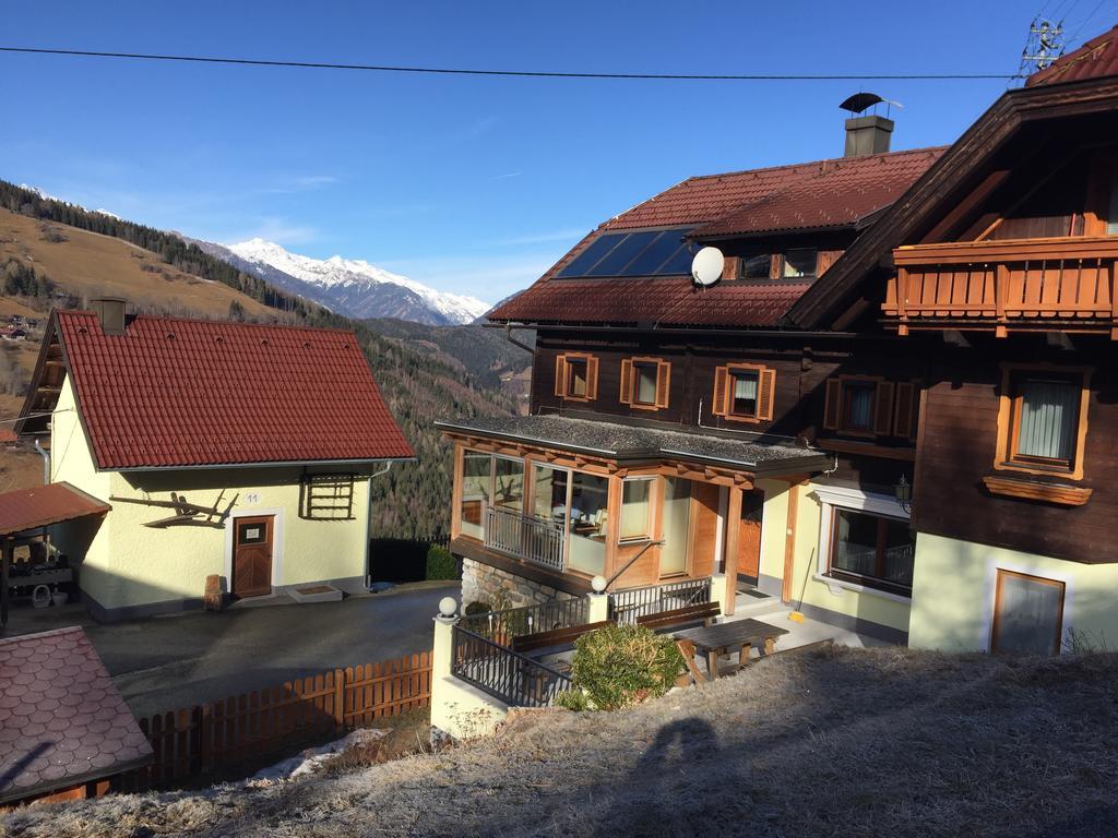 Sportbauernhof - Gasthaus Hochalmblick Krems in Kaernten Екстер'єр фото